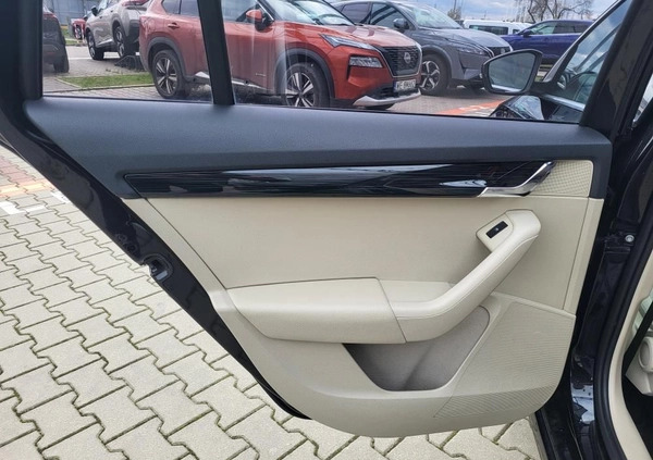 Skoda Octavia cena 69600 przebieg: 128000, rok produkcji 2019 z Rabka-Zdrój małe 631
